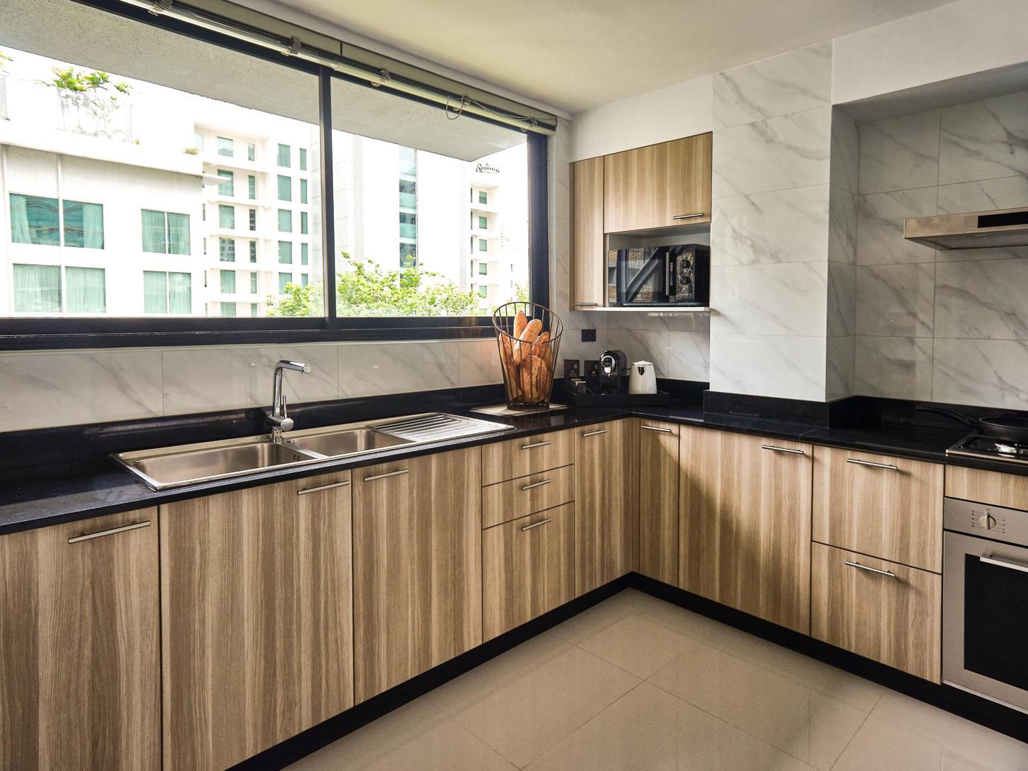 Floral Court Hotel & Residence Sukhumvit 13 Bangkok Luaran gambar