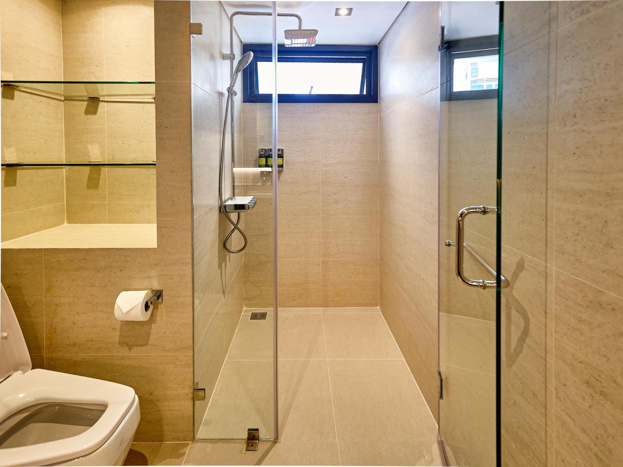 Floral Court Hotel & Residence Sukhumvit 13 Bangkok Luaran gambar