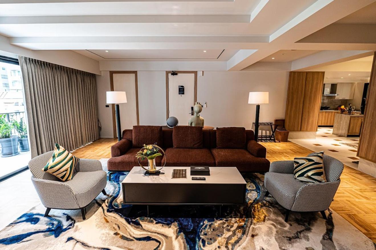 Floral Court Hotel & Residence Sukhumvit 13 Bangkok Luaran gambar