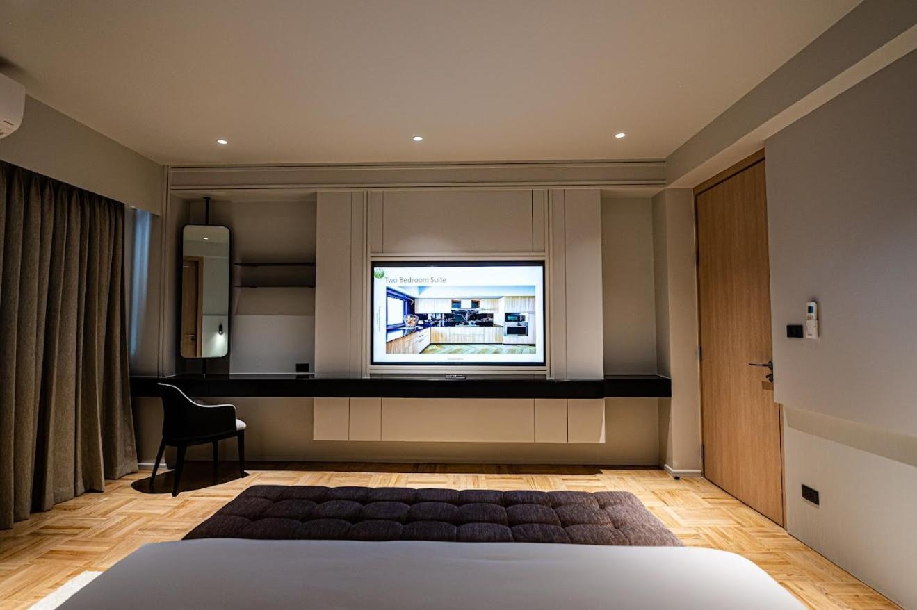 Floral Court Hotel & Residence Sukhumvit 13 Bangkok Luaran gambar