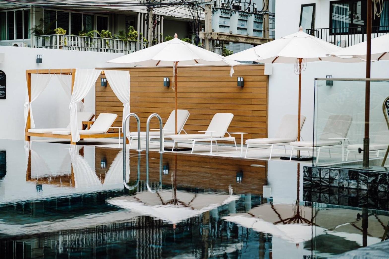 Floral Court Hotel & Residence Sukhumvit 13 Bangkok Luaran gambar